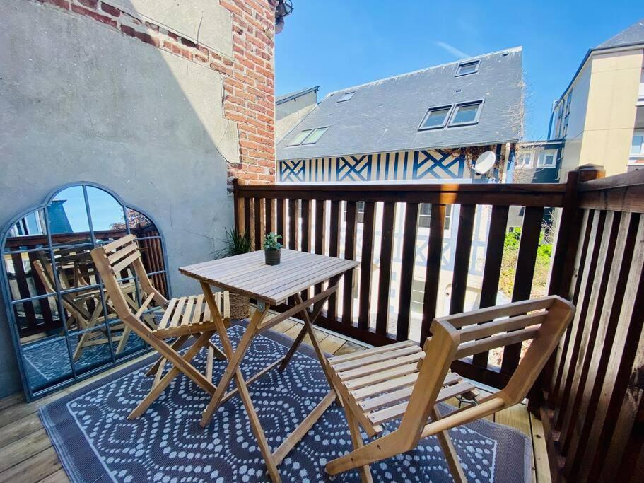 Studio Avec Terrasse A Deauville Extérieur photo